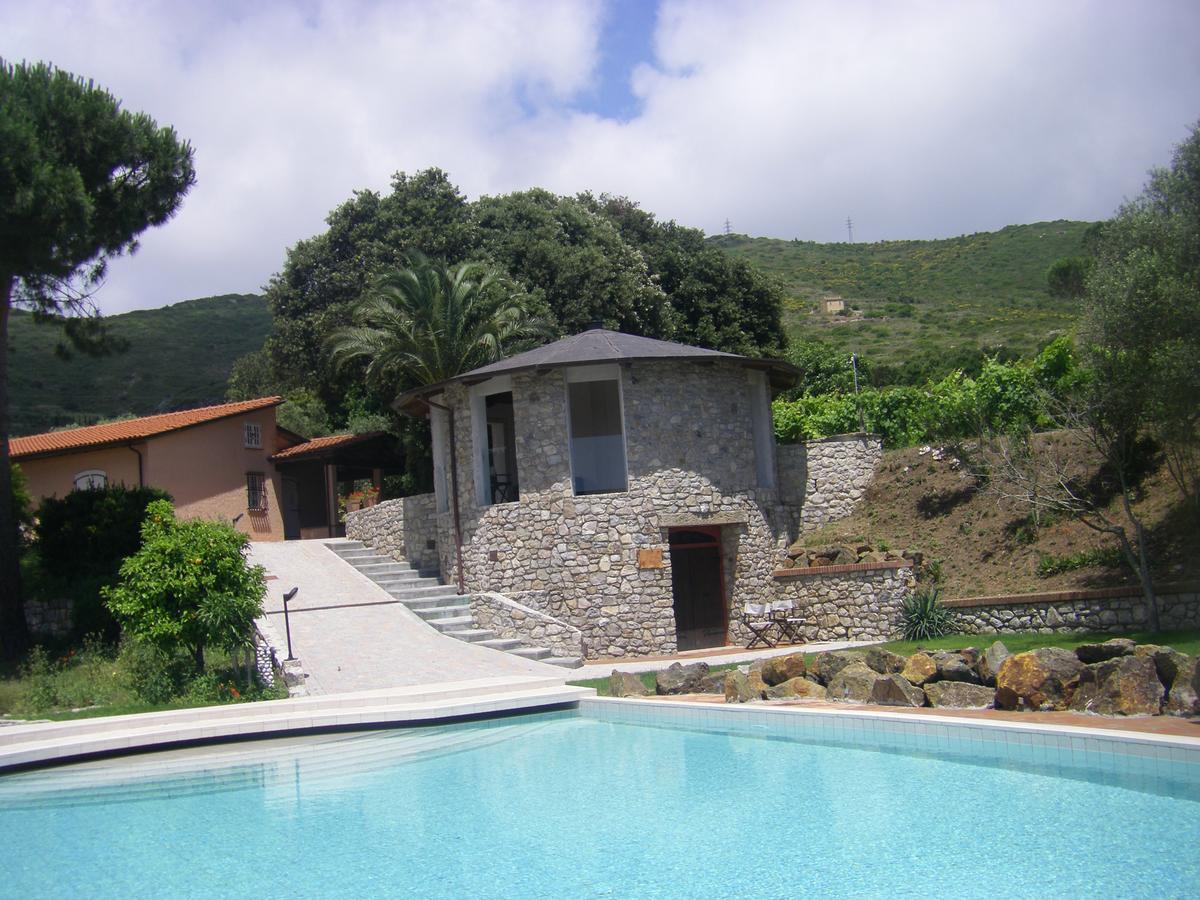 La Chiusa Di Rio Aparthotel Rio dellʼElba Exterior foto