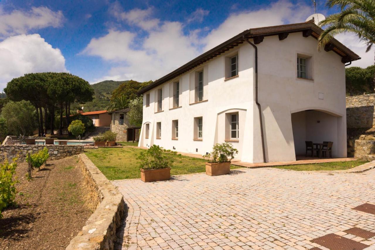 La Chiusa Di Rio Aparthotel Rio dellʼElba Exterior foto